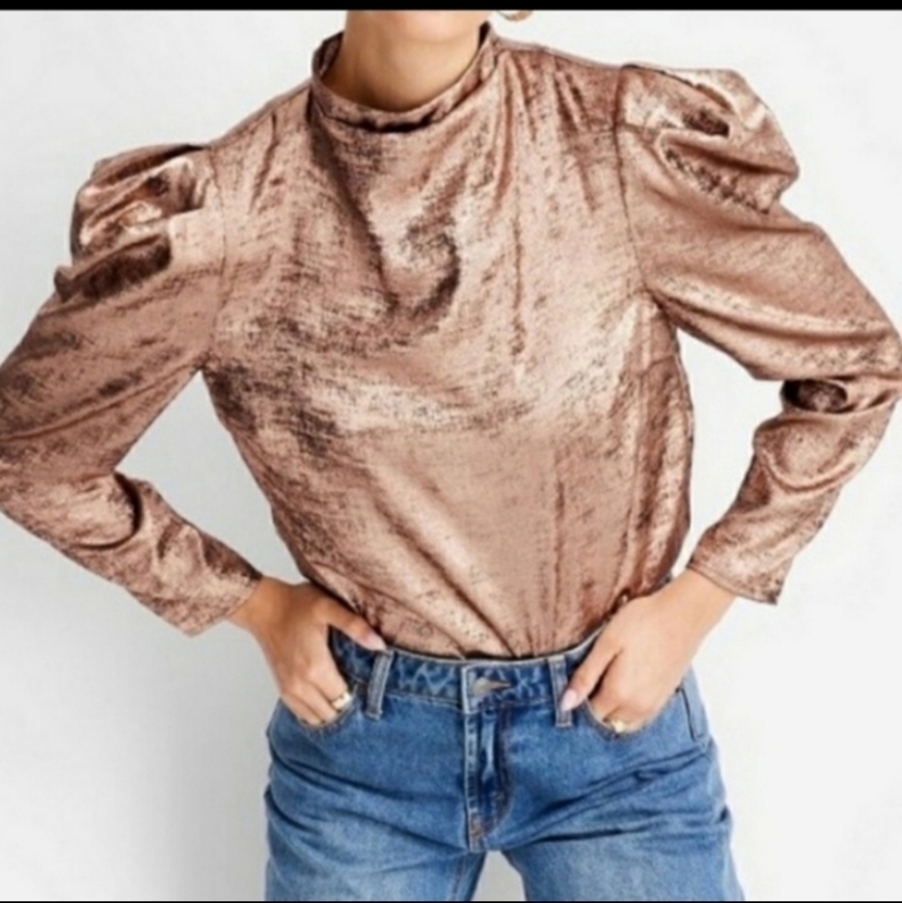 NWT Future Collective with Kahlana Barfield Brown Blouse , Copper , Size Medium